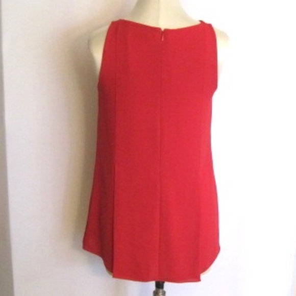 Theory Sleeveless Pleated Top - Picture 2 of 7